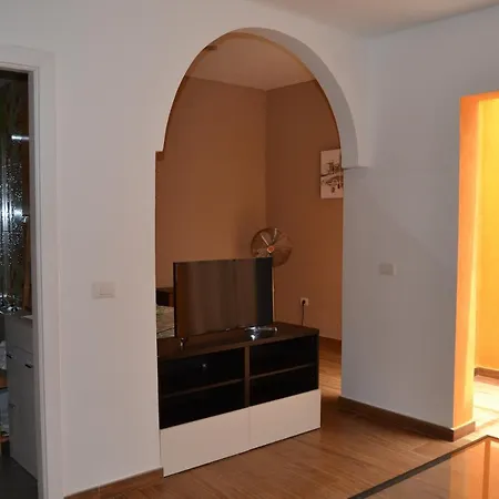 Lovely Studio Flat In 200m From The Beach.
